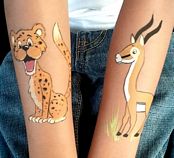 Safari animals arm painting